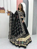 Midnight Royalty Black Chaniya Choli – Heritage Grandeur with Global Glam