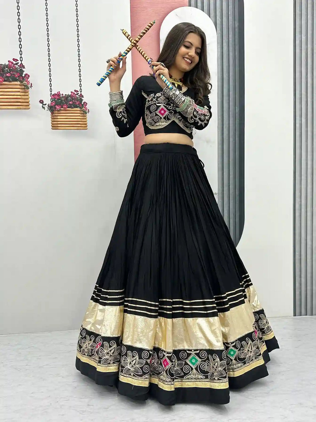 Midnight Royalty Black Chaniya Choli – Heritage Grandeur with Global Glam