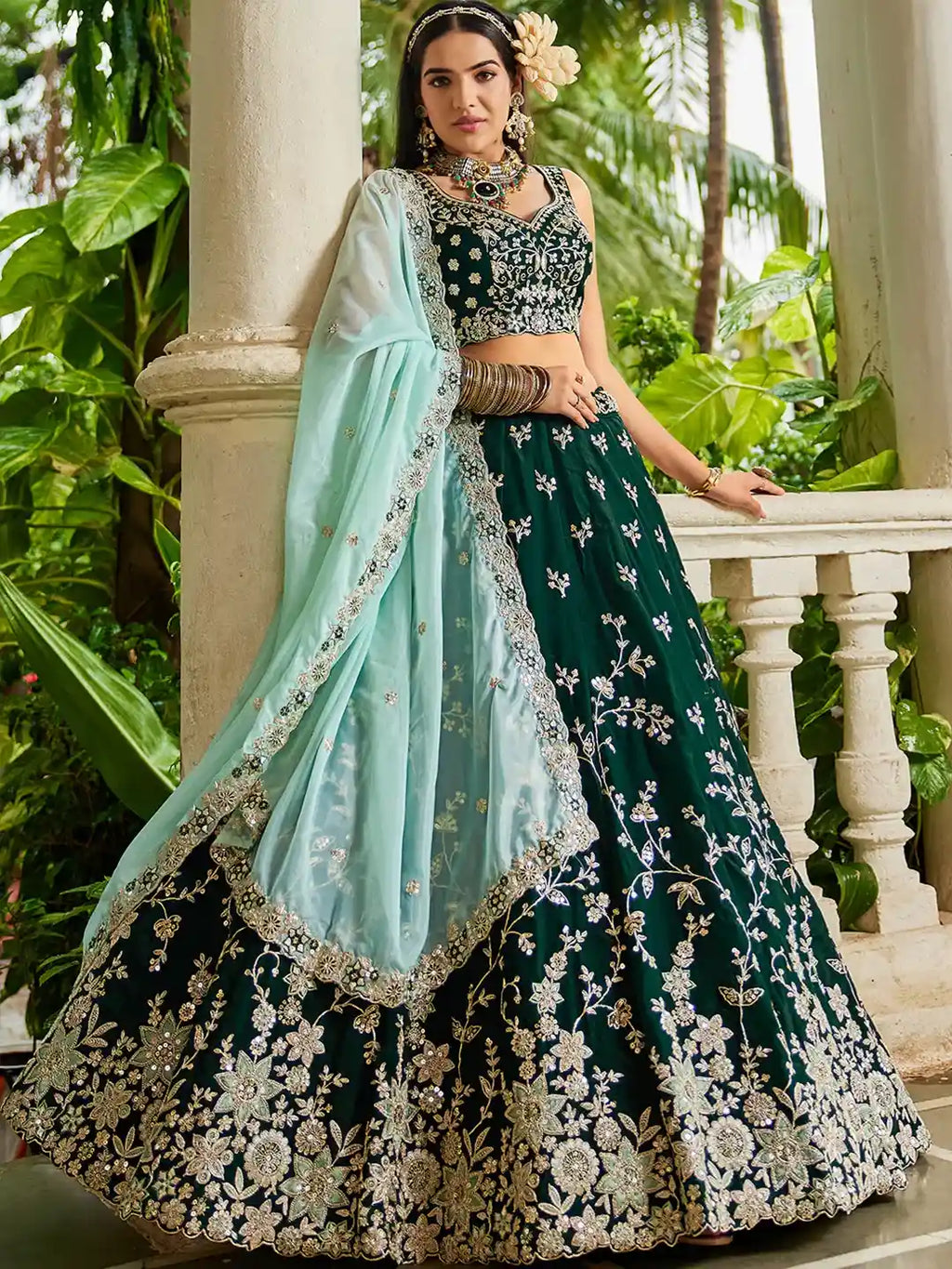 Royal Dark Green Floral Embroidered Lehenga Choli Set – A Regal Affair of Elegance