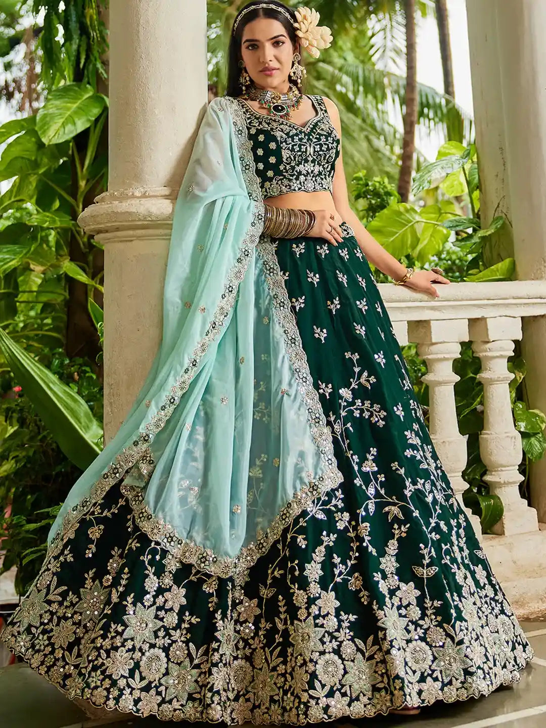Royal Dark Green Floral Embroidered Lehenga Choli Set – A Regal Affair of Elegance
