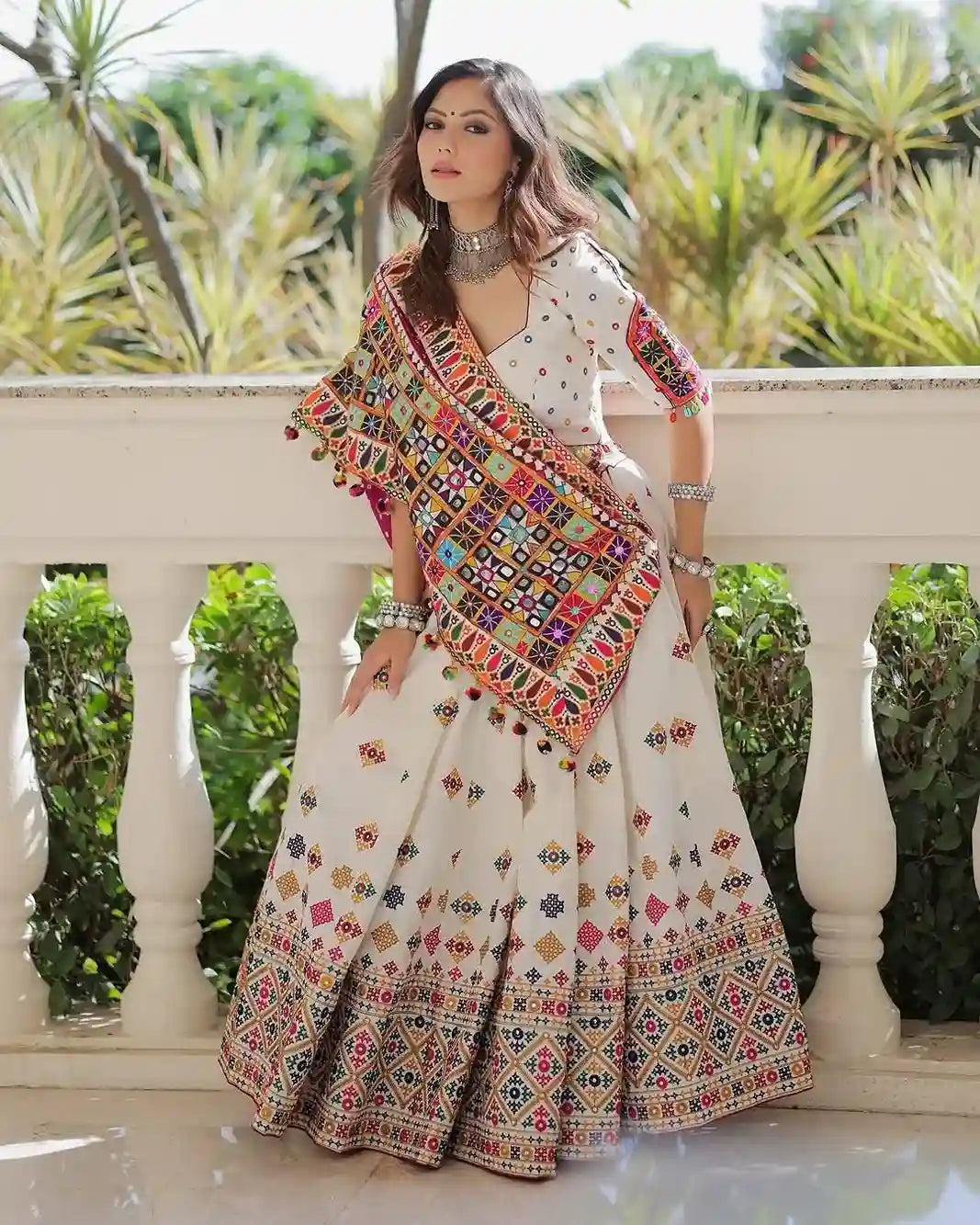 Ivory Royal Heritage Chaniya Choli – Global Luxury Meets Timeless Craft